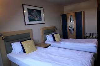 Апарт-отели Hotel Katrina Остшешув Двухместный номер с 1 кроватью или 2 отдельными кроватями-21